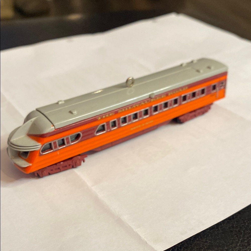 Hallmark Hiawatha Observation Car Ornament 2004 Die Cast Metal Vintage